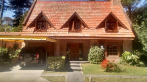  Chalet Bosque Peralta Ramos  Мар-Дель-Плата